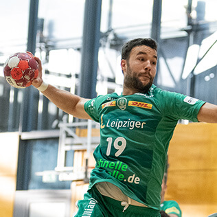 Bastian Roschek Sprunggelenkbandage sportomedix Bastian Roschek Handballspieler sprunggelenkbandage sportomedix erfahrung